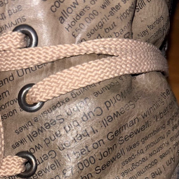 🌺Rieker Payton Brandy Combat Boots with Written Print zip up and tie boots - Picture 8 of 9